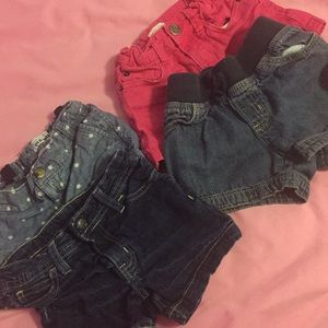 Lot of 4 pairs of girls shorts size 5-6